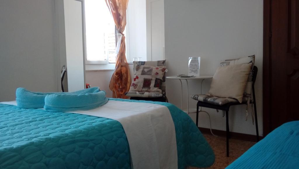 Ensemble Rooms Di Vayadu Alassio Exteriér fotografie