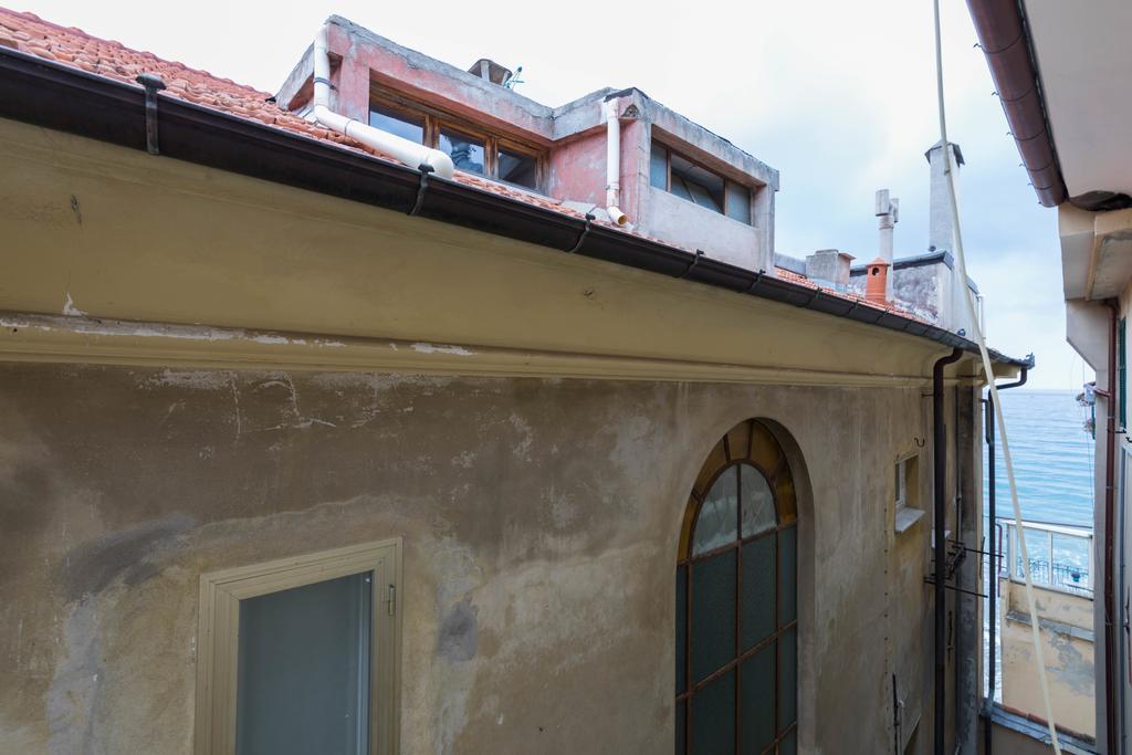 Ensemble Rooms Di Vayadu Alassio Exteriér fotografie